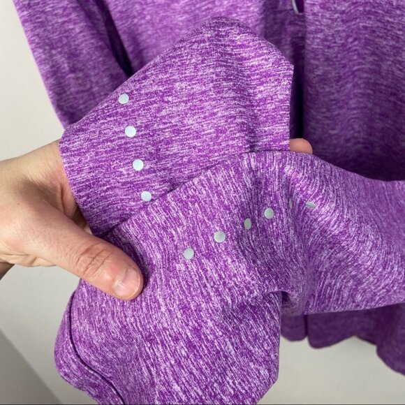 Nike Purple 1/2 Zip Long Sleeve Running Top Size Medium Sweat Wicking Active Top - Picture 8 of 14